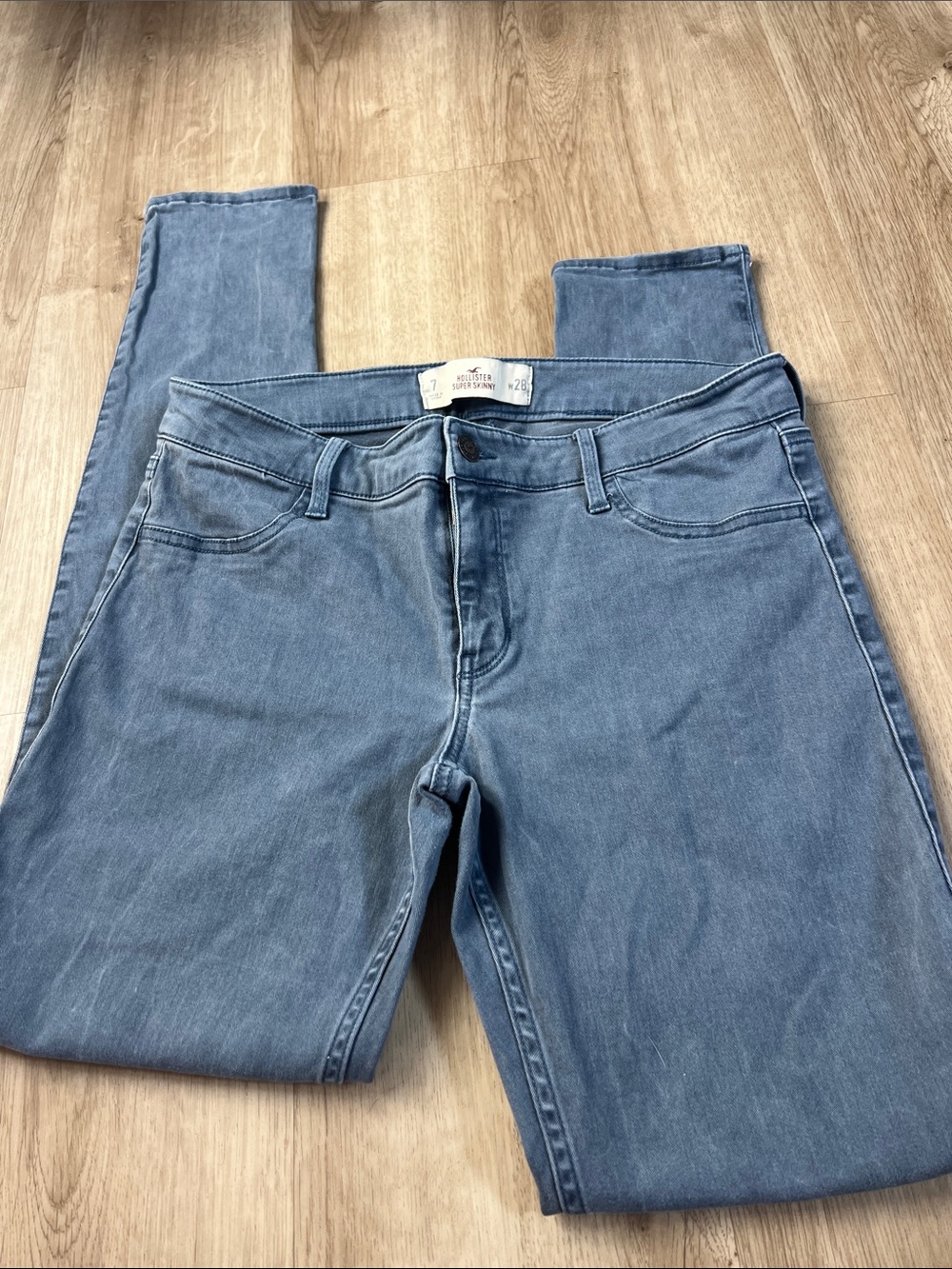 Classic Light Blue Women’s Jeans - Hollister size 7, Super Skinny